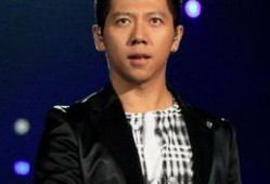 胡海泉爆料歌手是谁啊视频,歌手身份大曝光！